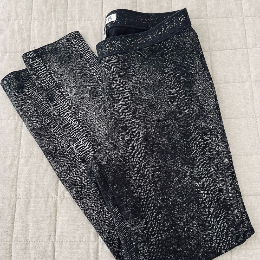 Leggings, Intricate Design